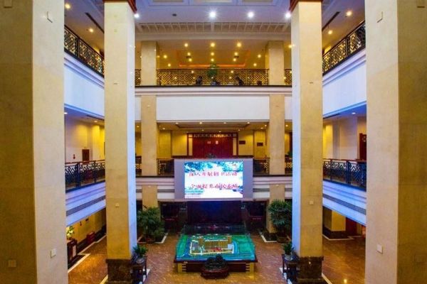 Feicheng Blossom Hotel (Taian)